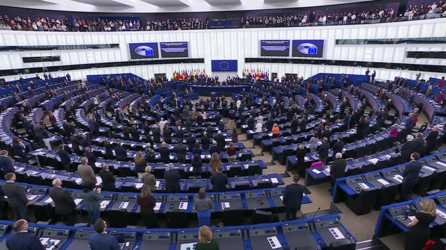 Formal Sitting, 40th anniversary of the accession of Spain and Portugal to the European Union: one minute of silence in memory of the victims of the trains accidents in Spain